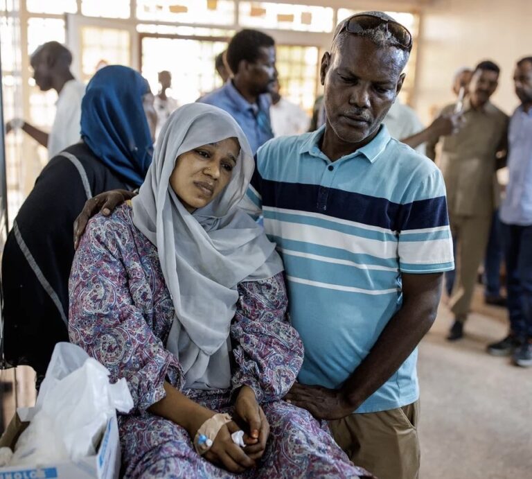 صحيفة فرنسية: في السودان تدور أسوأ حرب.. ورسم الطريق إلى سلام يبدو بعيد المنال