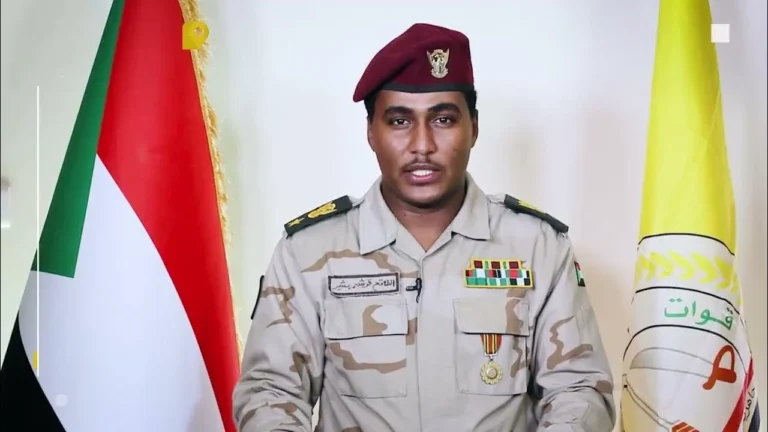 الدعم السريع يدين جرائم القتل على أساس الهوية والتمثيل بالجثث من قبل كتائب الجيش والحركات