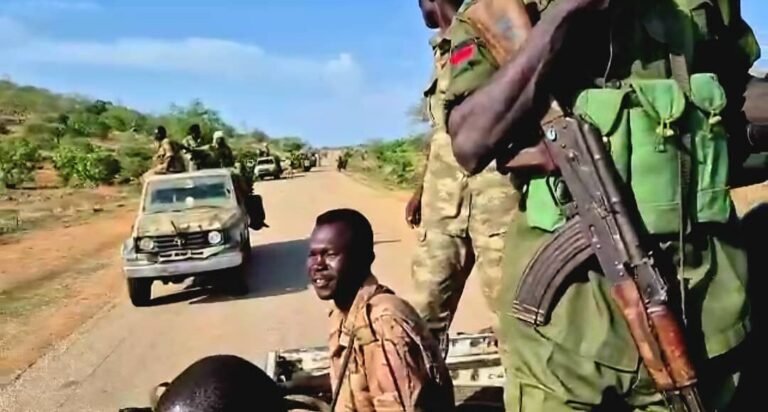 عاجل :الجيش الشعبي يحكم سيطرته على منطقة الدشول بجبال النوبة ويستولي على معدات عسكرية"