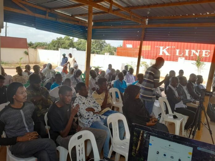 بعد تصاعد المواجهات بين اللاجئين السودانيين باوغندا.. مختصون يدعون الي تعزير التعايش السلمي يطالبون بتجريم مصطلحات (فلنقاي – جنجويدي)