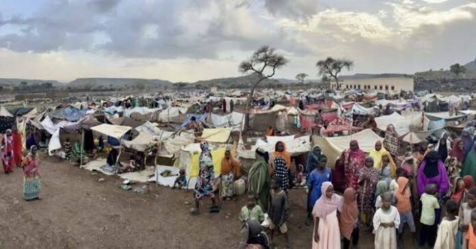 نشر قوات الجيش اليوغندية داخل مخيم لاجئين سودانيين وسط مخاوف من تكرار الهجمات