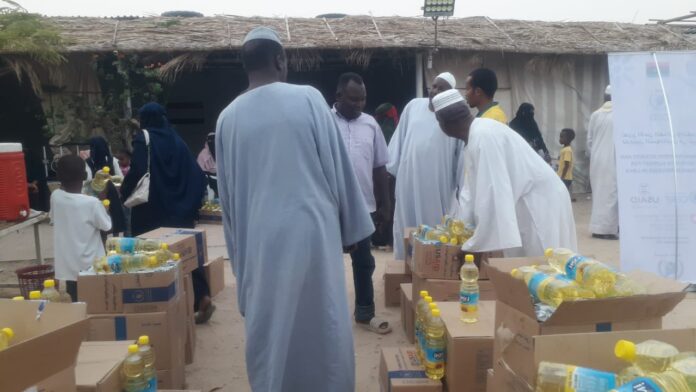 الهيئة الليبية توزيع إغاثة لأطفال اللاجئين السودانيين في جالوا لتخفيف المعاناة الإنسانية 