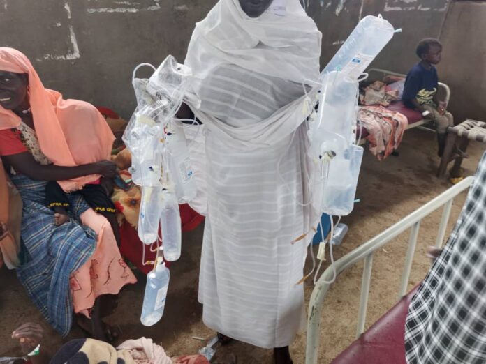 تفشي الكوليرا في جميع أنحاء السودان وأطباء بلا حدود تسجل أكثر من 2,300 إصابة و40 وفاة خلال أسبوع واحد