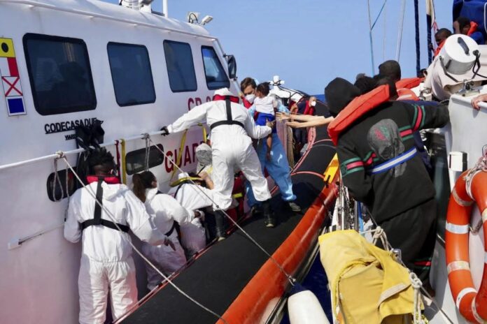 غرق 3 شقيقات سودانيات وإنقاذ أكثر من 65 مهاجراً قبالة سواحل ليبيا