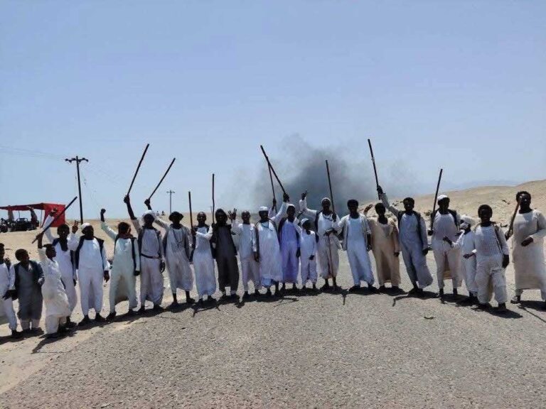 إغلاق الطريق التجاري بين بورتسودان ومعبر أوسيف بسبب قرار مكافحة التهريب