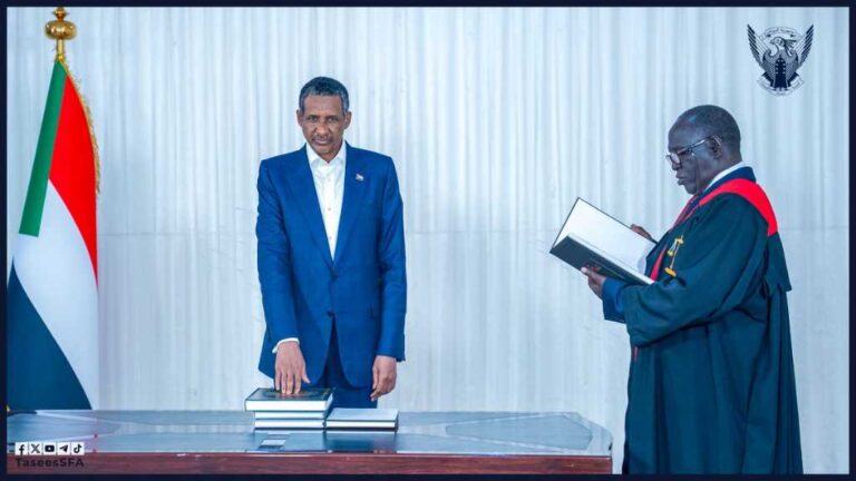 Lieu. General Dagalo takes the oath of office as President of the Presidential Council