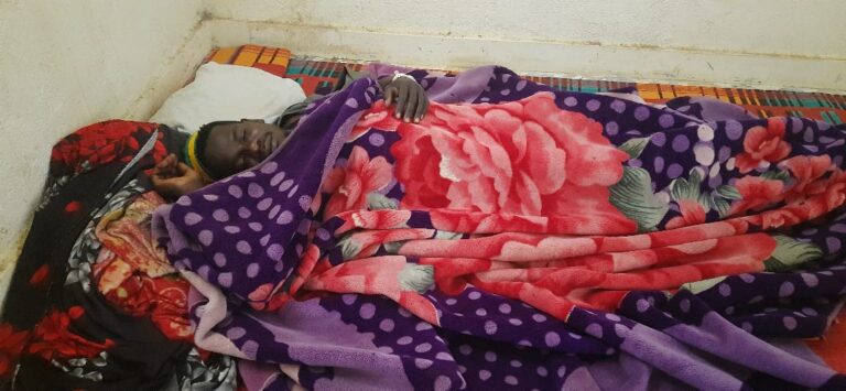 الصحة العالمية: دارفور تعيش كارثة صحية بسبب انتشار الكوليرا وارتفاع الحالات الي 13,149 منها 554 حالة وفاة.