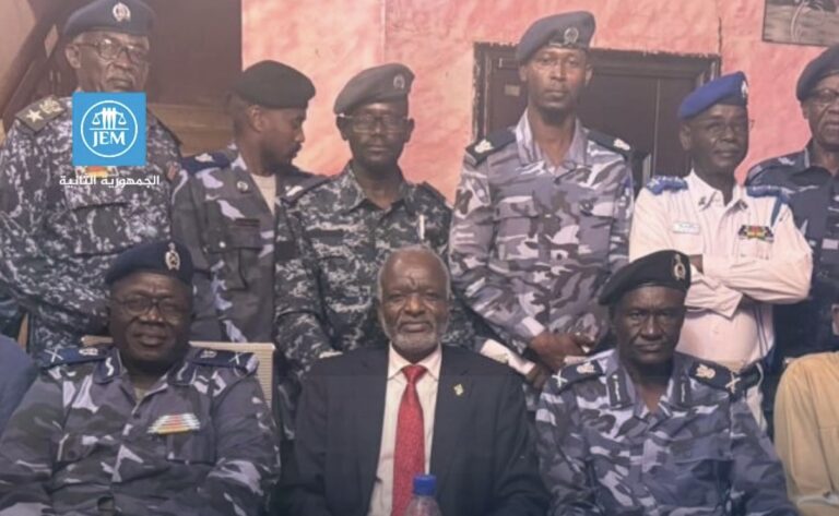 وزير الداخلية بحكومة السلام “سنعيد بناء الشرطة وتشغيل الجوازات والهجرة وتسهيل عودة السودانيين إلى ديارهم