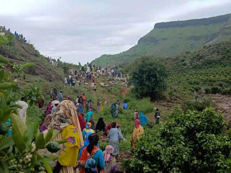 Sudan appeals for aid after landslide kills more than 1,000 people in single village in Darfur