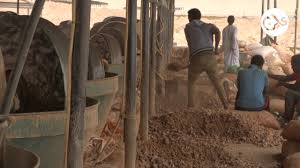 download-2 اعتقال 15 شابًا من غرب السودان في عطبرة بتهمة «الوجوه الغريبة» على يد الحركة الشعبية بقيادة دانيال كودي