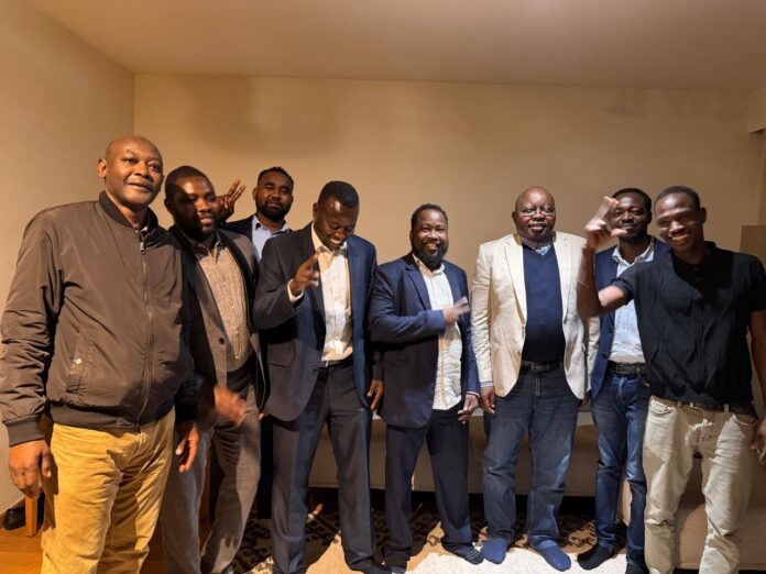 عبد الواحد النور يطلع مكتب الحركة في بلجيكا وهولندا على تطورات الأوضاع بالسودان ويؤكد تمسكه بمشروع دولة المواطنة ووقف الحرب