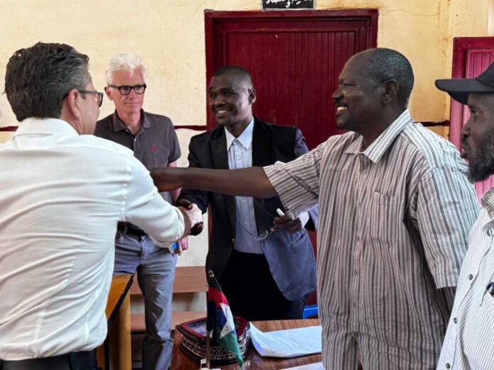 وكيل الأمين العام للأمم المتحدة للشؤون الإنسانية يصل للأراضي المحررة للوقوف على الأوضاع الإنسانية للنازحين.