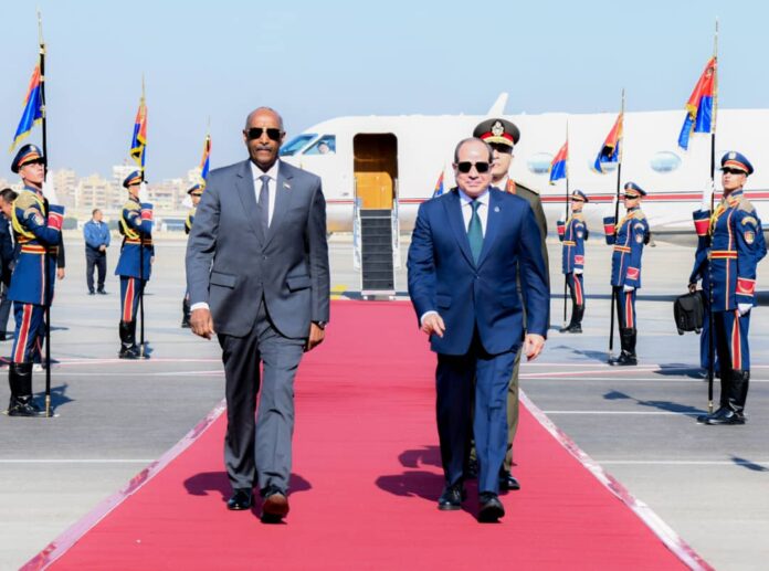 خلال زيارة البرهان إلى القاهرة.. مصر تؤكد دعمها لوحدة السودان وتحدد «خطوطًا حمراء» لحماية الأمن القومي