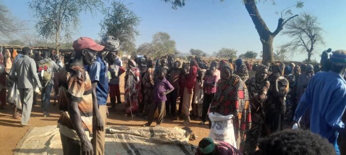 وصول 85 أسرة نازحة من كادقلي إلى مقاطعة توبو وتقديم مساعدات إنسانية عاجلة