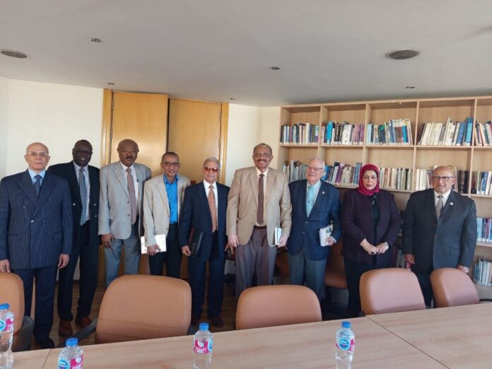 قيادات سودانية تبحث مع المجلس المصري للعلاقات الخارجية أوضاع اللاجئين ومسارات السلام