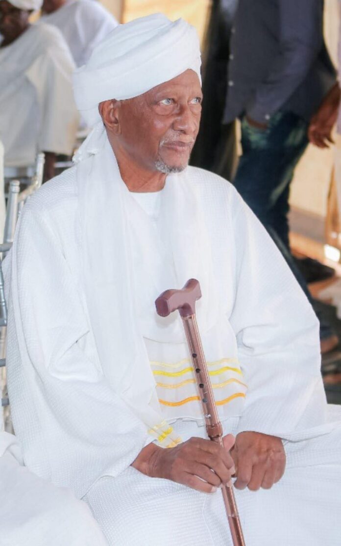 دكتور آدم محمود موسى مادبو رمز النزاهة وأيقونة النضال الوطني