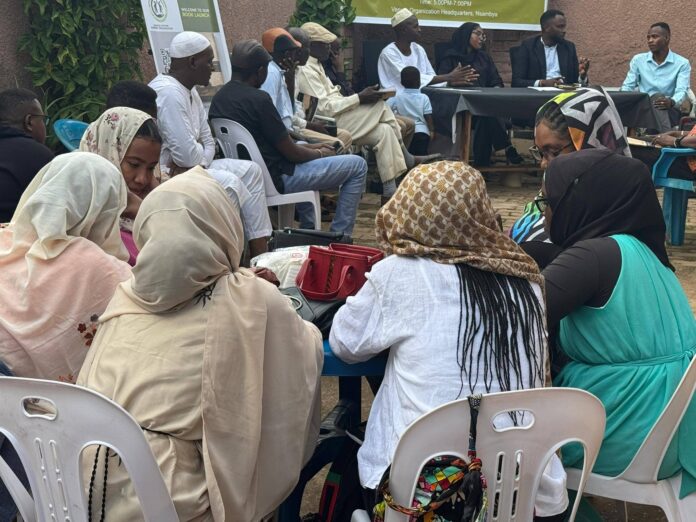 منظمتان سودانيتان تدشنان تقرير “أصوات الناجين” في كمبالا وتدعوان لتعزيز الاستجابة الإنسانية لدارفور