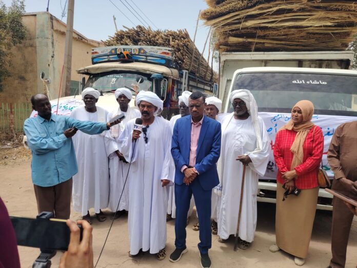 اتحاد أصحاب العمل والغرفة التجارية بجنوب دارفور يسيران قافلة دعم لمتضرري حريق معسكر كلمة