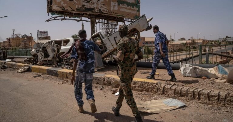 هيومان رايتس: القوات المرتبطة بالجيش السوداني تحتجز مدنيين تعسفاً وتتعامل معهم بقسوة في المناطق الخاضعة لسيطرتها