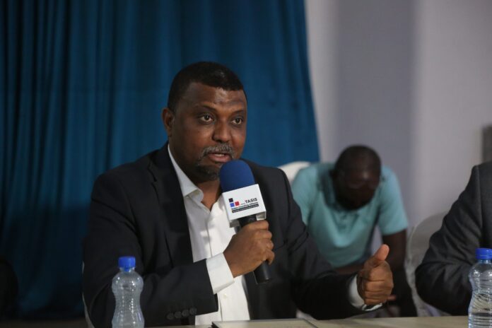 حكومة السلام تمنح الأمم المتحدة مهلة 45 يوماً لإعادة فتح مكاتبها وتلوّح بإيقاف المنظمات غير الملتزمة خلال 30 يوماً