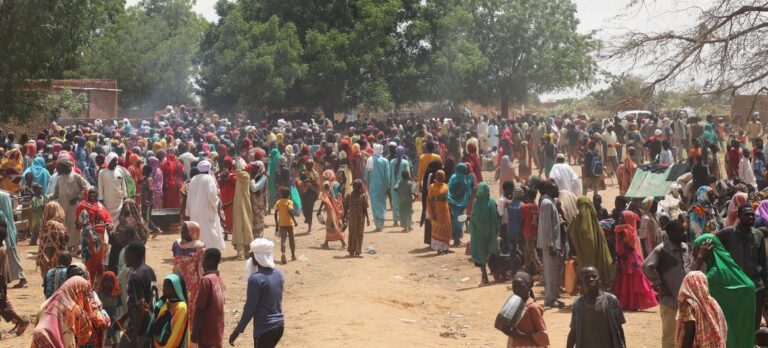 مليون لاجئ سوداني في تشاد يواجهون تخفيضات مهددة للحياة في المساعدات