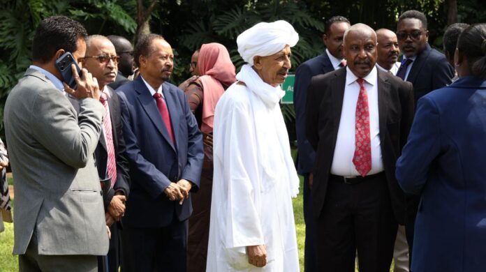 حمدوك: السودان يواجه مصيراً وجودياً ومشاورات نيروبي تسعى لإطلاق عملية سياسية شاملة