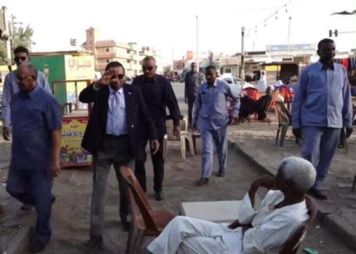 إلغاء لقاء وفد كامل إدريس ببرلمانيين بريطانيين عقب حادثة اعتداء في أوكسفورد