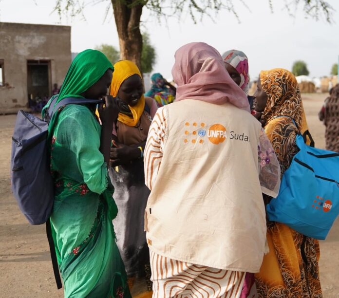 صندوق الأمم المتحدة للسكان: نساء السودان يحملن وطنهن على أكتافهن رغم الحرب والنزوح