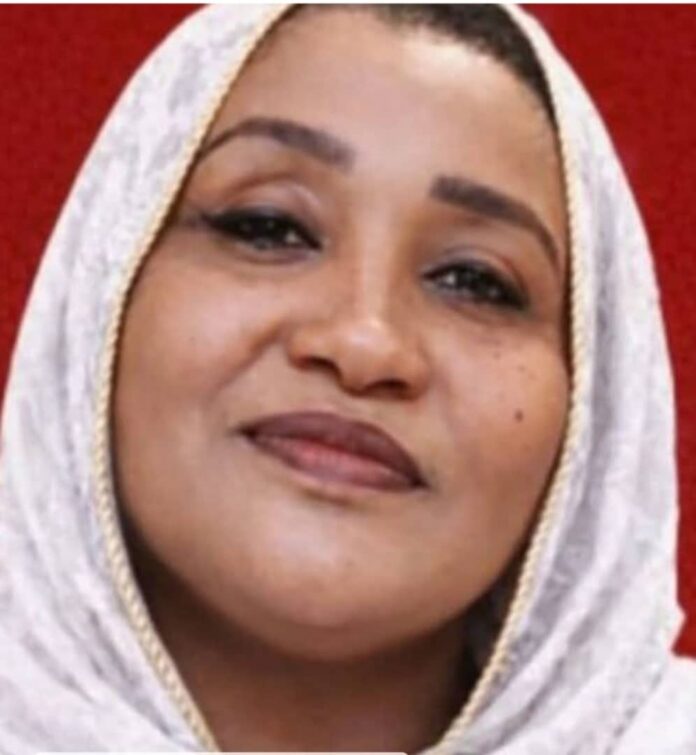 نفيسة حجر المحامي