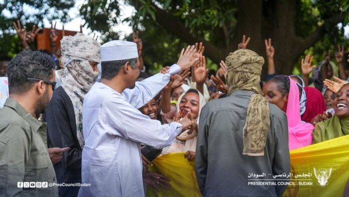 رئيس المجلس الرئاسي يلبي دعوة طلاب الشهادة السودانية باحتفال ختام الامتحانات