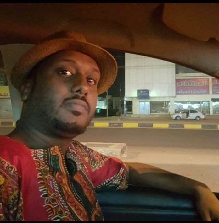 تأجيل ثالث لمحاكمة الحقوقي محمد عزالدين لغياب الاستخبارات.. والقاضي للمتهم: "إذا تم تعذيبك لماذا لم تمت؟"