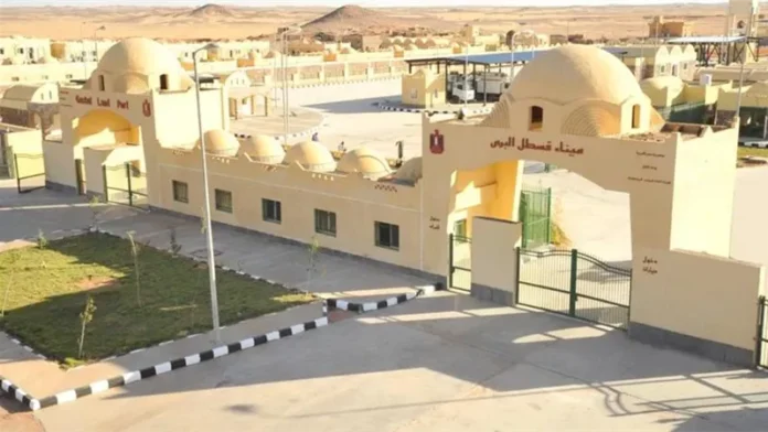 عاجل.. مصر توقف حركة الشاحنات المتجهة إلى السودان عبر معبري قسطل - إشكيت وأرقين لاجل غير مسمى