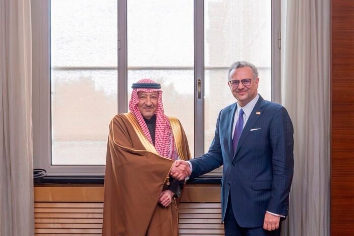 أمريكا والسعودية تتفقان في جنيف على هدنة إنسانية في السودان وتحريك مسار الكواد والخماسية