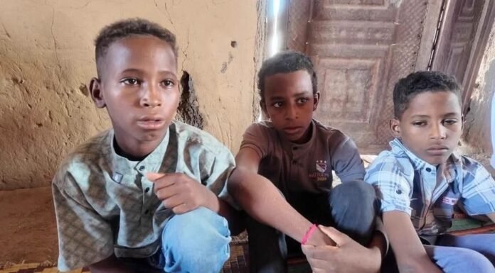 الصحفي راشد أوشي يكشف: فاعل خير سوداني يتكفل بتعليم جميع إخوة الشهيد الطيب الأشقاء وغير الأشقاء ويرسل دعماً شهرياً وموسمياً